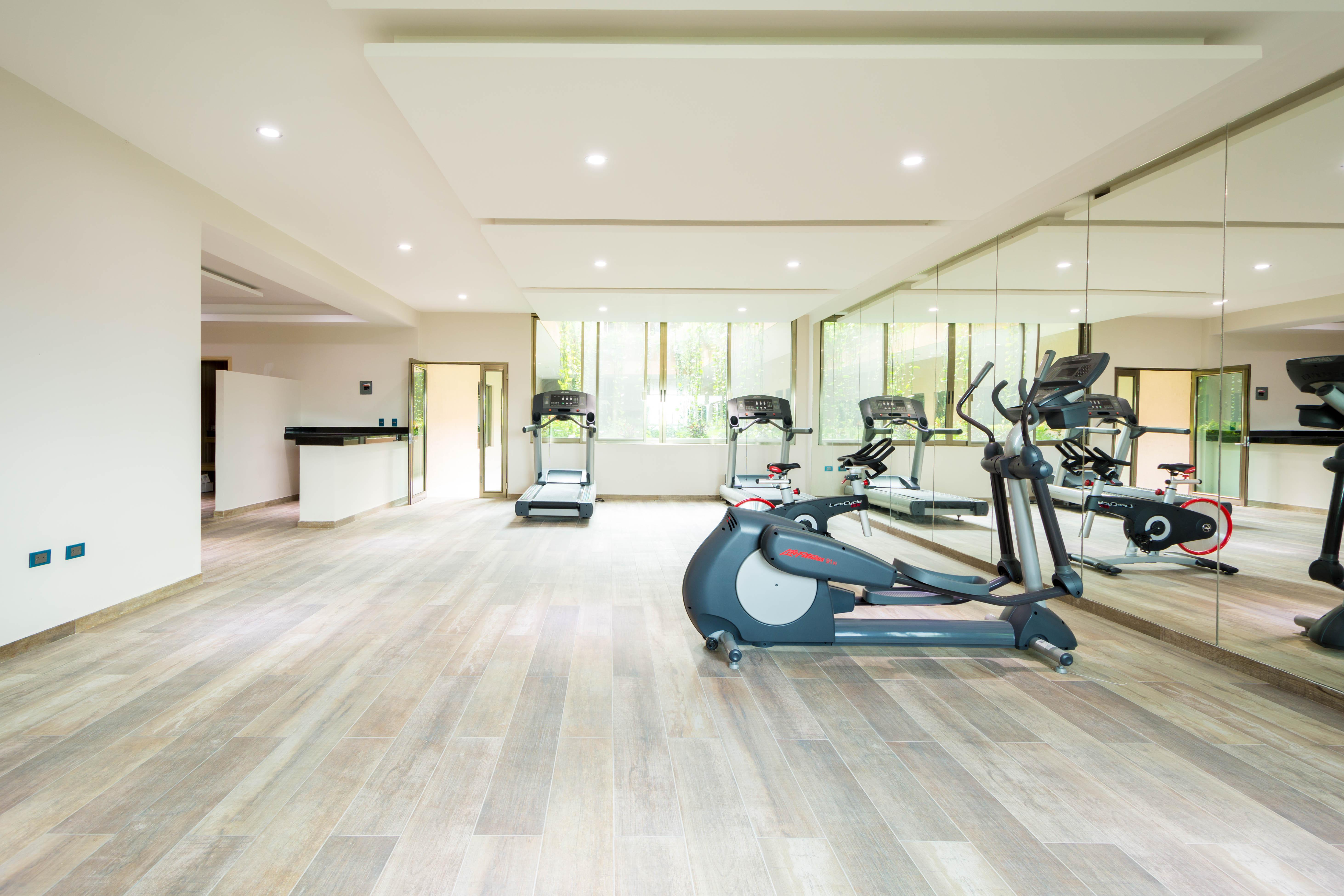 Palmarena Rooms & Residences - Long Stay Comfort With Parking, Sauna, Gym & Pool - Steps From 5Th Avenue 신데 델 카르멘 외부 사진
